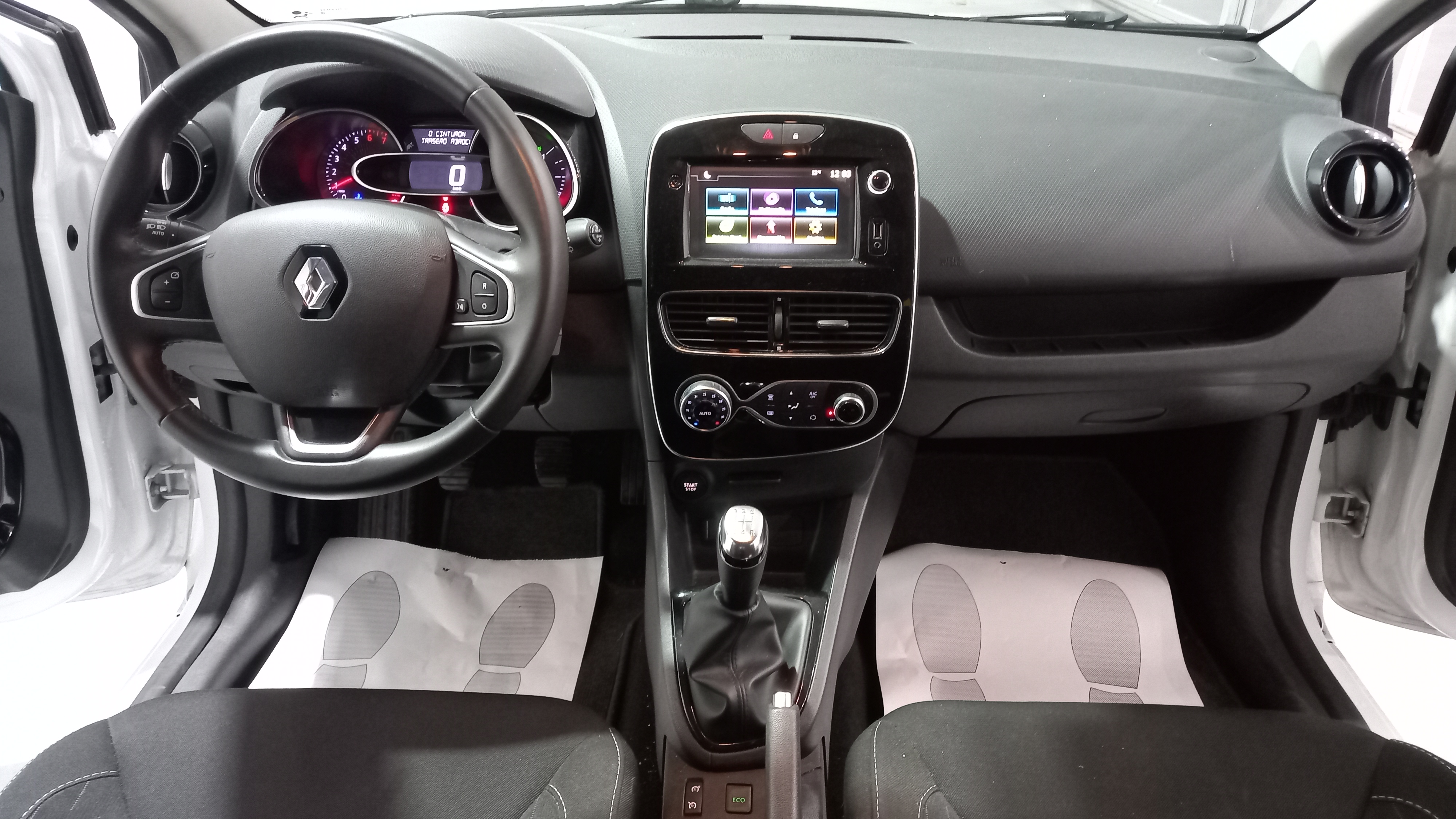 Renault Clio LIMITED TCe 90cv foto 11