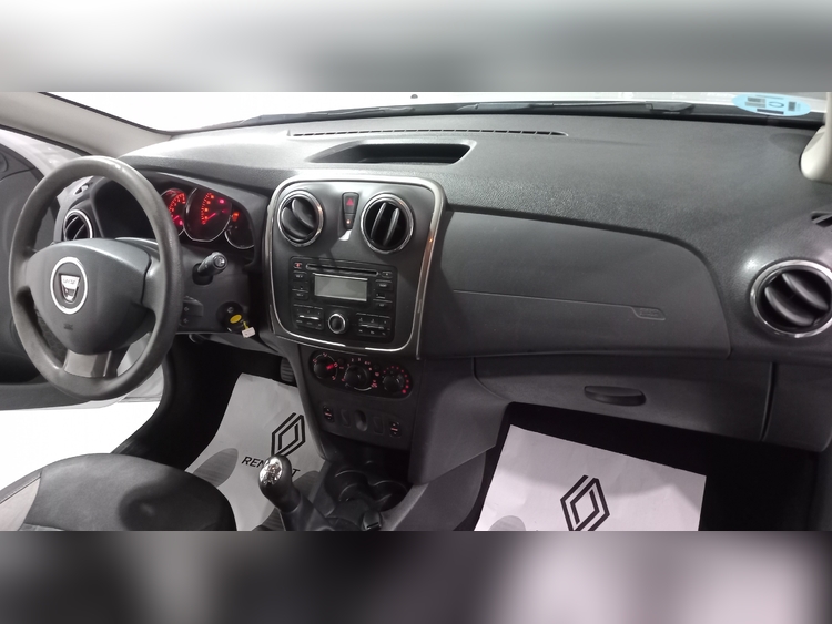 Dacia Sandero Stepway CONFORT TCe 90cv foto 10