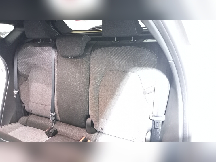 Renault Captur TECHNO Full HYBRID 160cv foto 11